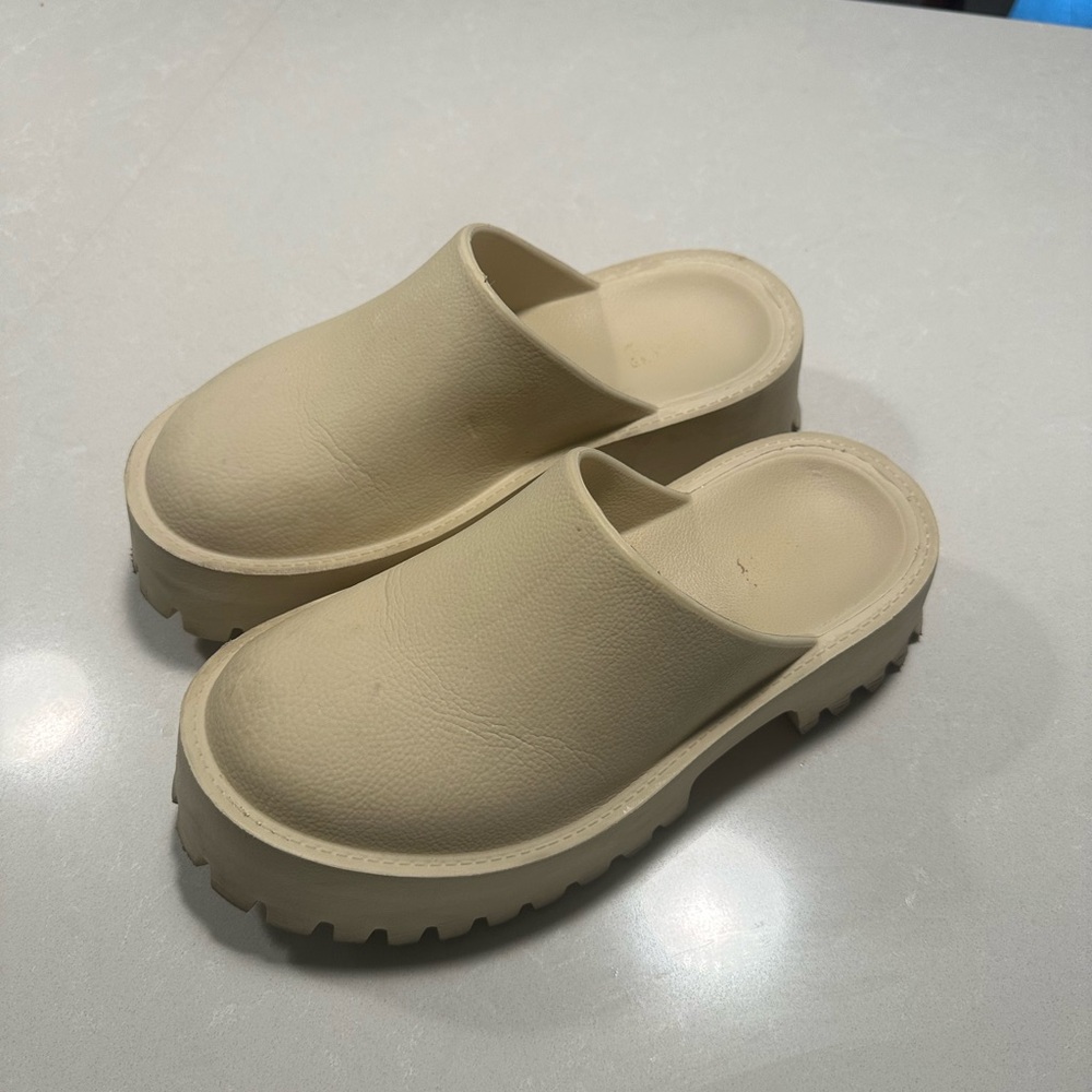 Jeffrey Campbell Clogs